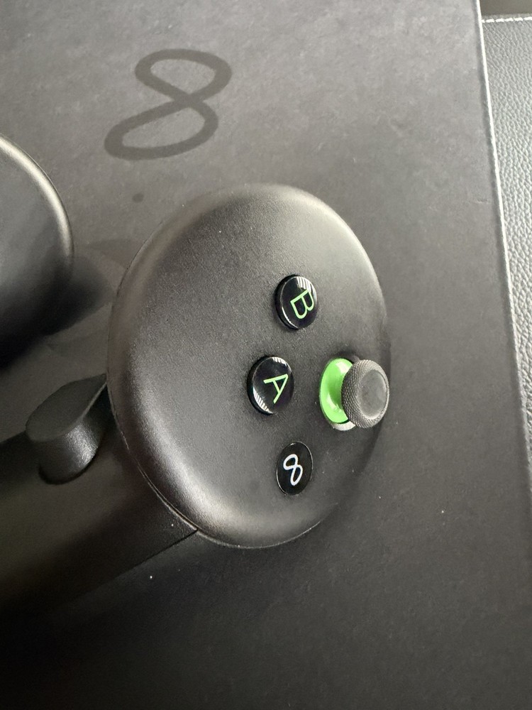 Meta Quest 3S Xbox Edition VR Headset 128GB with Xbox Controller