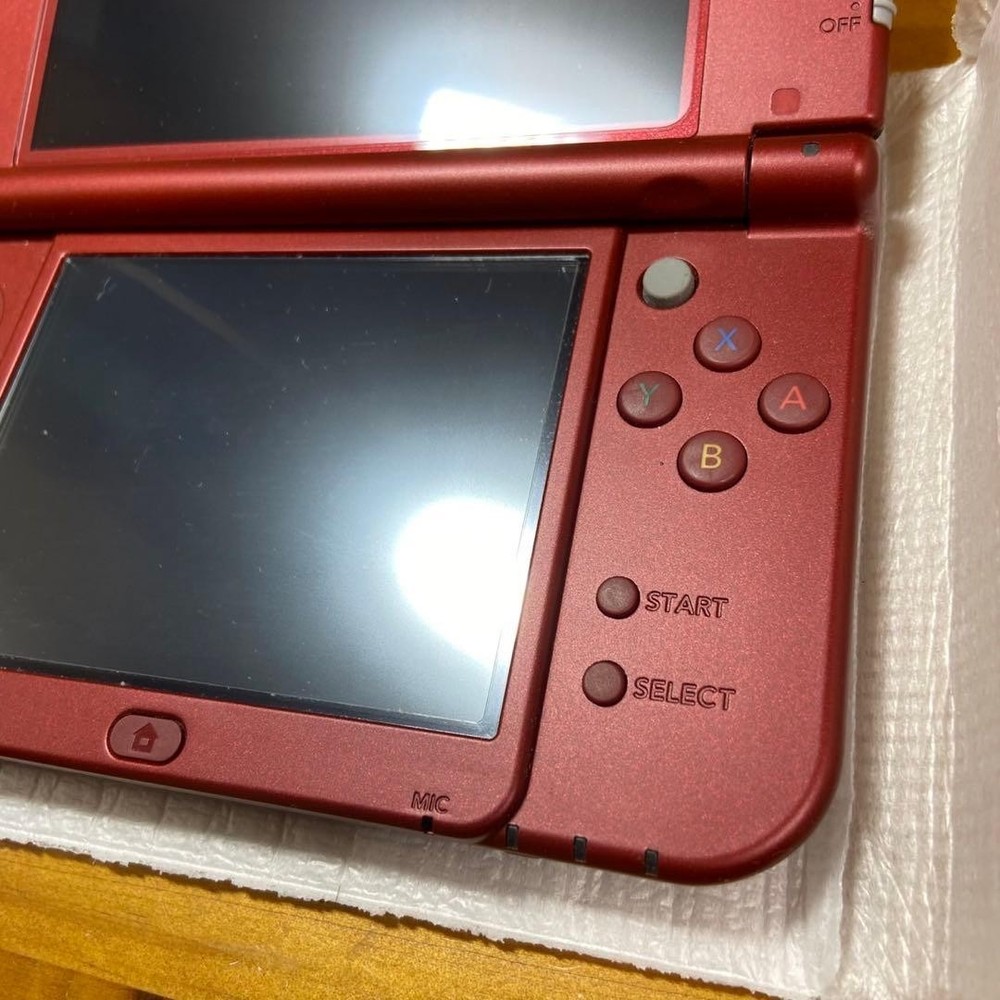 New 3DSLL Metallic Red 5808 From Japan