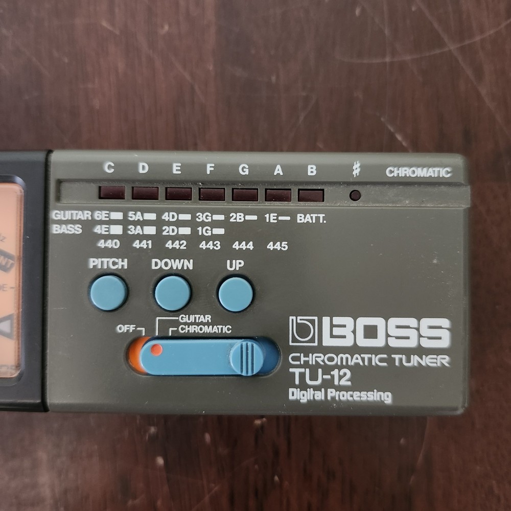 Boss Chromatic Tuner TU-12 Digital Processing Multi Instrument Tuner