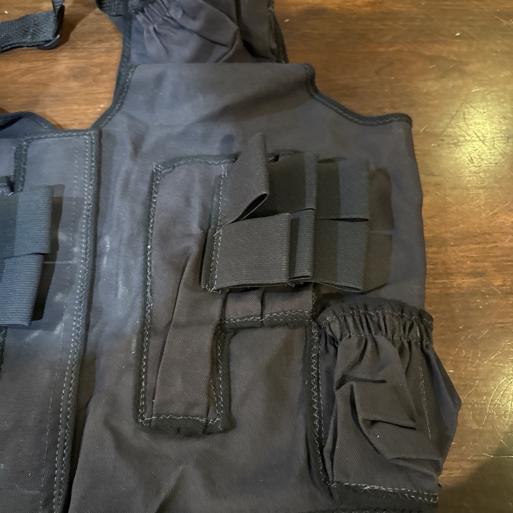 tactical vest black
