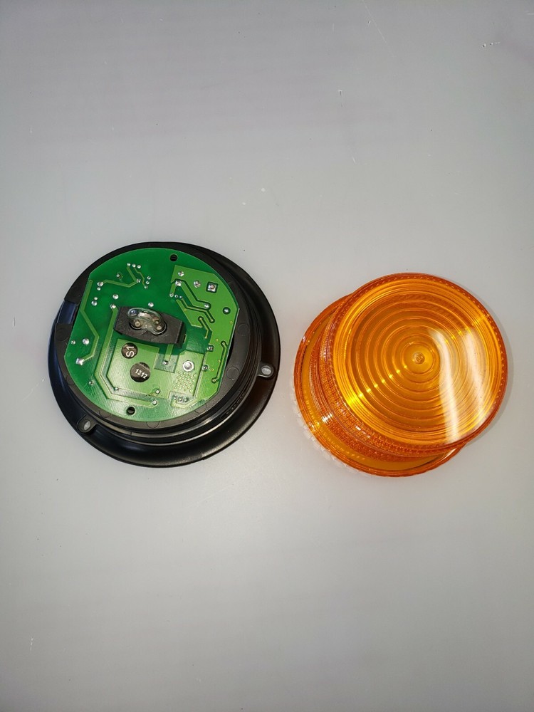 Grote Mini Strobe Light (Single Flash) Yellow 12-80VDC 77103