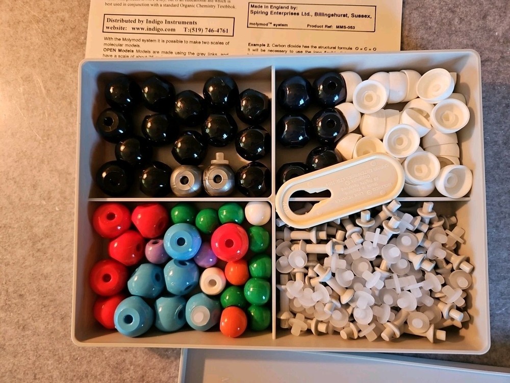 The Molymod Molecular Model Set for Organic Stereochemistry Science Kit