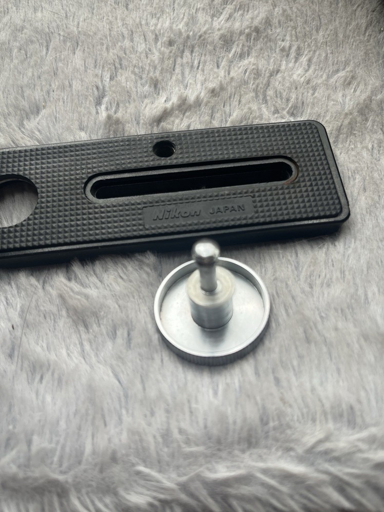 Nikon Metal mounting plate for Nikonos Camera