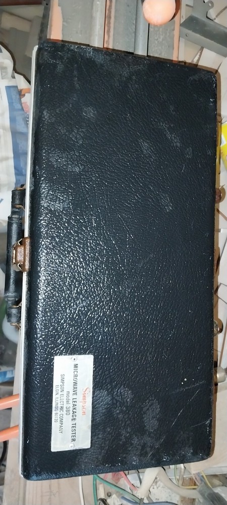 Microwave Leakage Detector