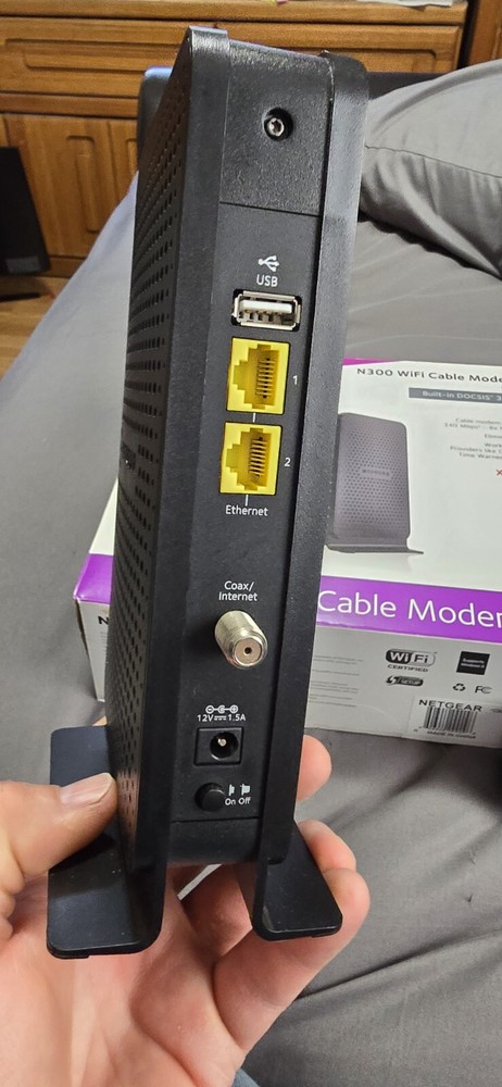 Netgear N300 Wireless Cable Modem Router C3000