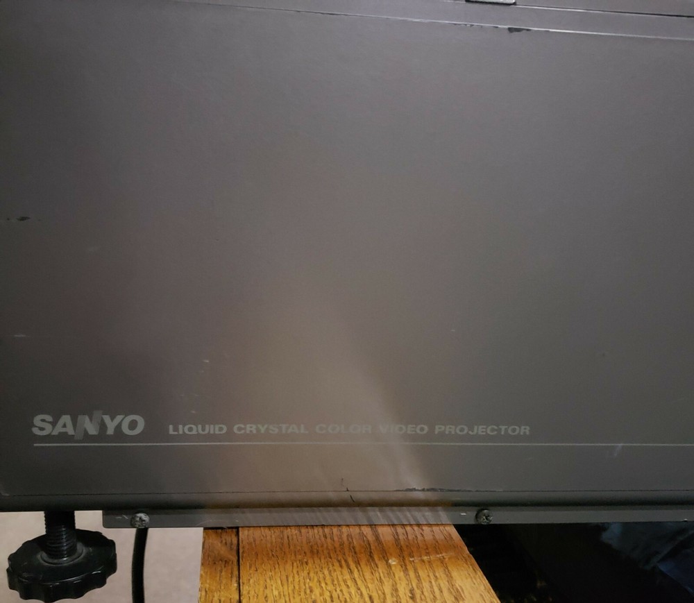 Sanyo LCD Video Projector Model PLC-200N Multi Media