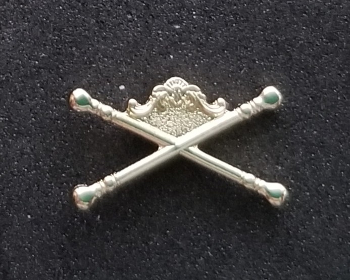 Officer Marshal Lapel pin Masonic Mason  Gold