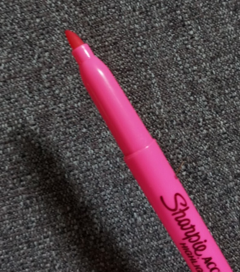 Lot of 8 NEW Sharpie Accent Chisel Tip Highlighers