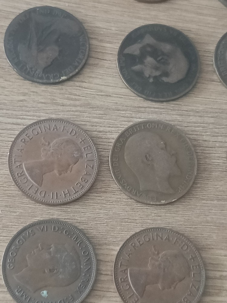 bronze 1 penny coins x 20 mixed dates