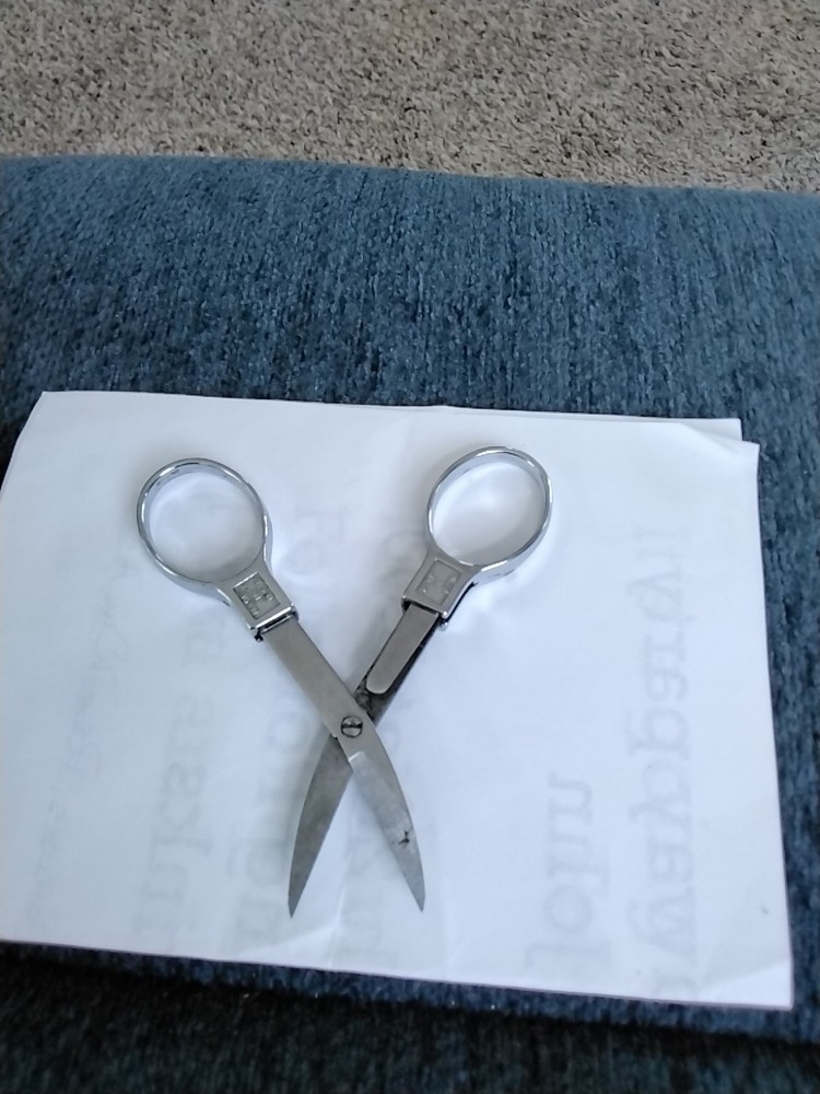 Slip And Snip Sewing Scissors