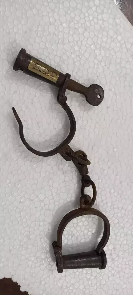Handcrafted- working handcuff with key Iron Alcatraz Handcuffs gift