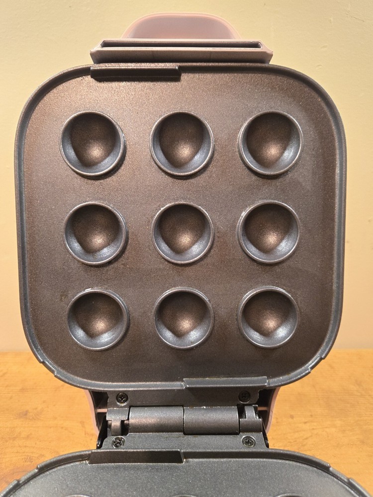 DASH Donut Bite Maker, Pink with Manual, Preowned