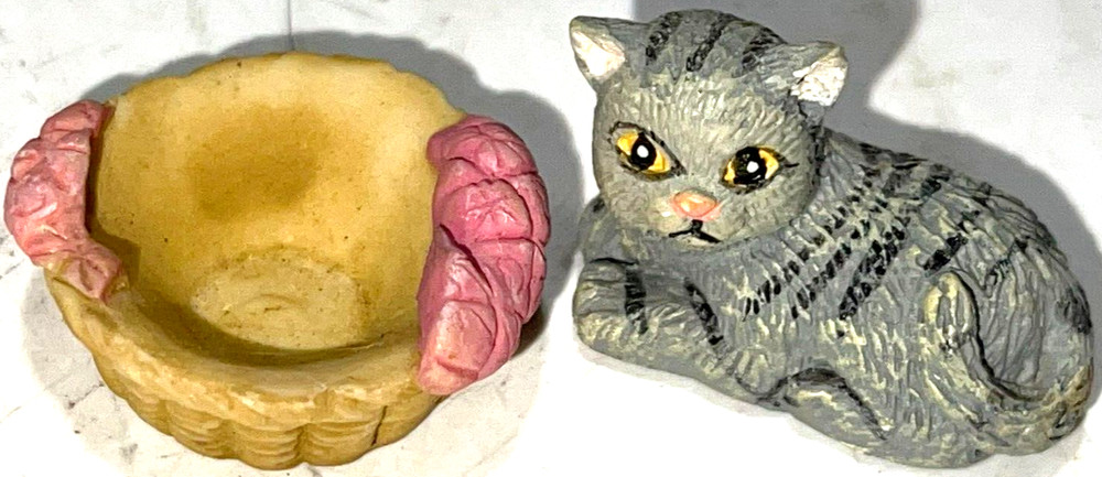 Vintage CAT TEA SET Resin