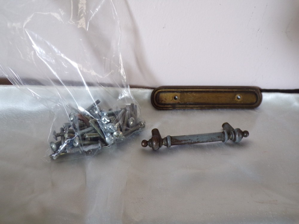 26 Sets Keeler Brass Drawer Pulls Complete with Backplate 3" on Center and Screw