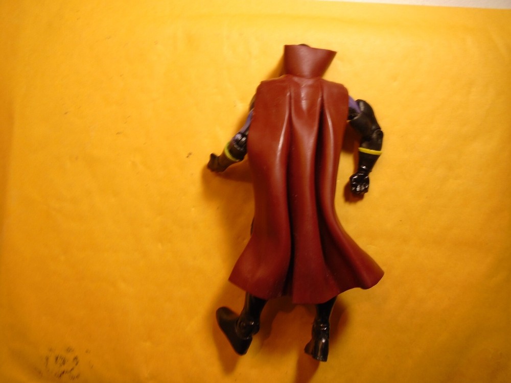 DC UNIVERSE CLASSIC ACTION FIGURE, FIGURES ( DR. IMPOSSIBLE ) FREE SHIP