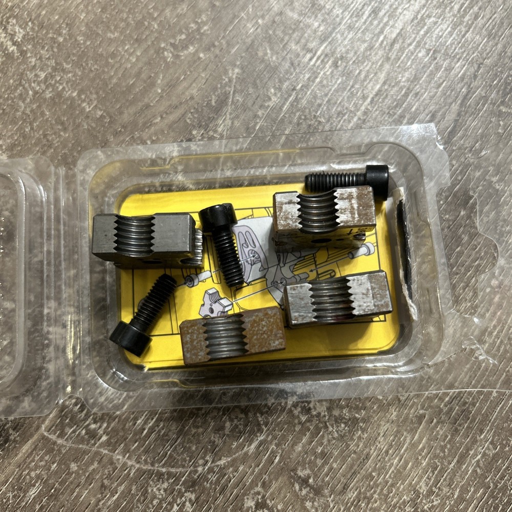 DeWalt Misc Threaded Rod Cutting Dies. 4 Total. 3 Screws.