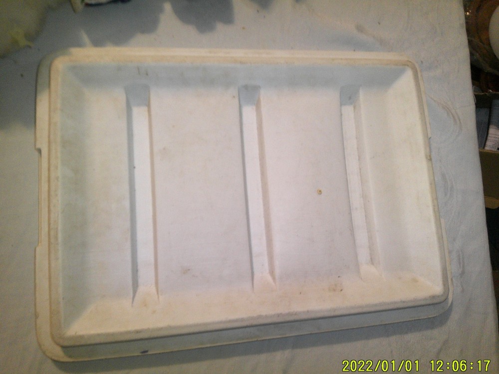 VINTAGE PLASTIC GOTT REPLACEMENT COOLER LID