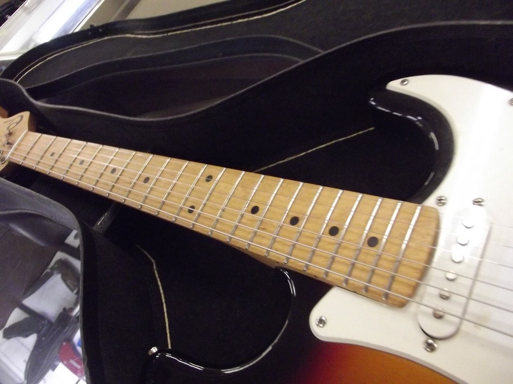 Eleca Guitar Sunburst 6-String Electric Guitar Strat