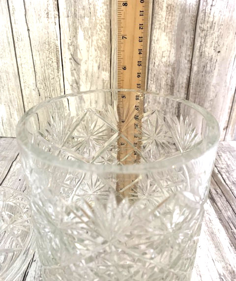 Heavy Crystal-Clear Jar with Lid