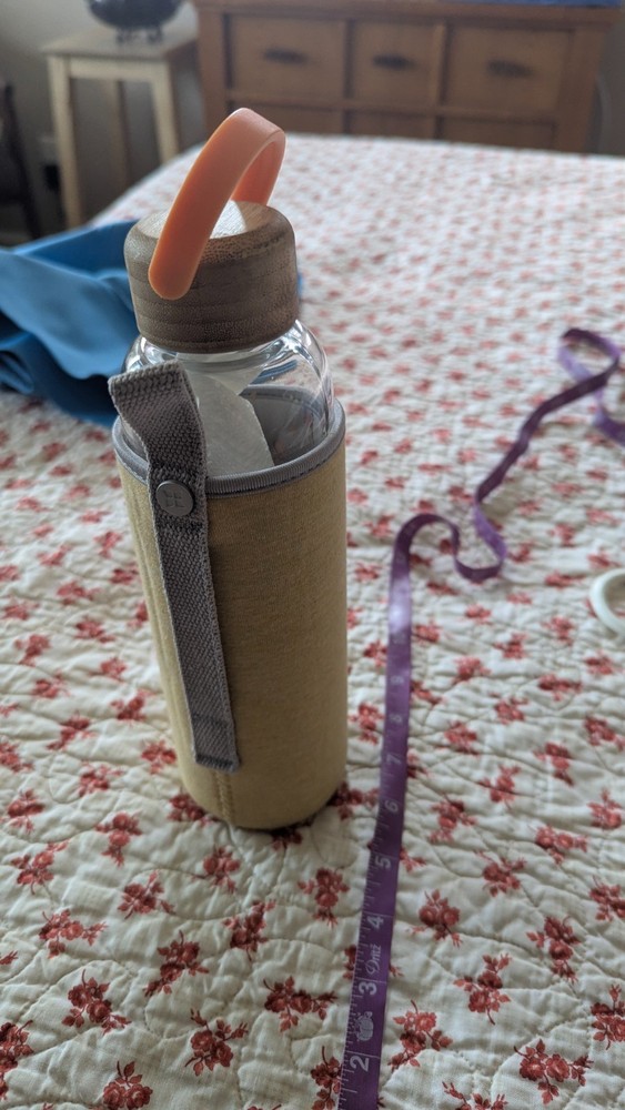 Waterdrop Glass Bottle With Sleeve Limited Edition 20 oz