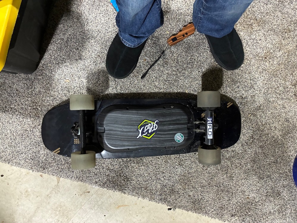 Bustin yo face Electric Skateboard