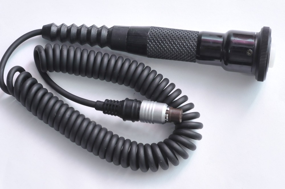 Mamiya RE401 Cable Release for 645AF