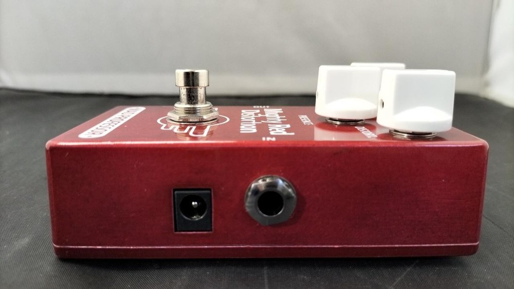 MAD PROFESSOR Mighty RED DISTORTION EFFECTOR 973278
