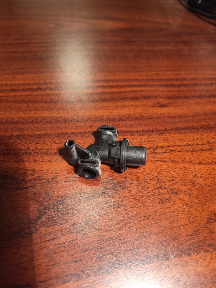 Jura ENA micro 9 Fluid connector fitting working pull y-drain valve