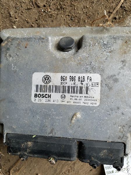 Engine ECM Electronic Control Module 06A906018FA 2.0 Fits 00-01 GOLF