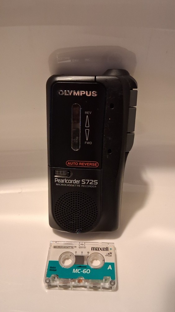 Olympus Pearlcorder S725 Microcassette Recorder Auto Reverse Ear Mic Handheld