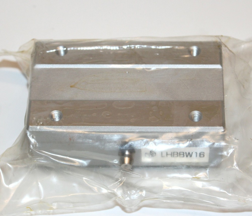 Linear Bushings W/Pillow Blocks LHBBW16