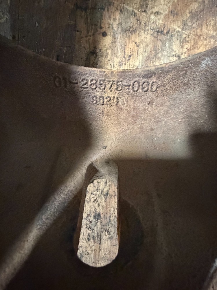 cummins engine mount oem 01-28575-000