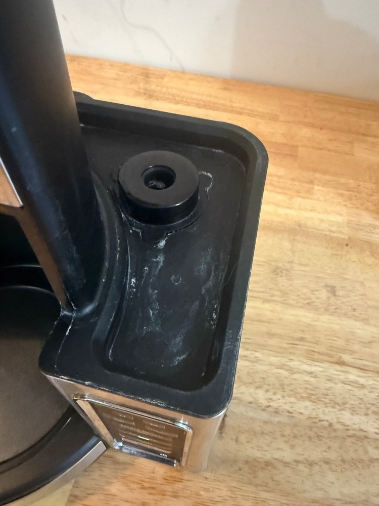 Ninja CE250 Coffee Maker ***USED MISSING PARTS***