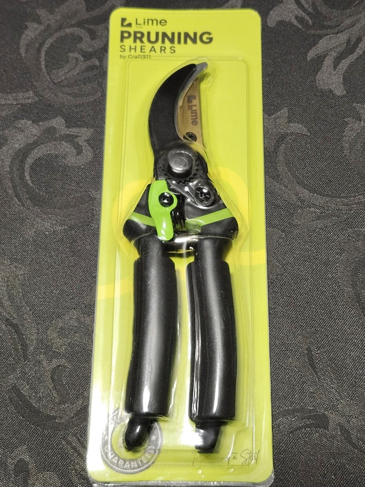 Ultra Sharp Japanese Steel Pruning Shears - Cuts 3X Easier, Weak Hand Arthrit...