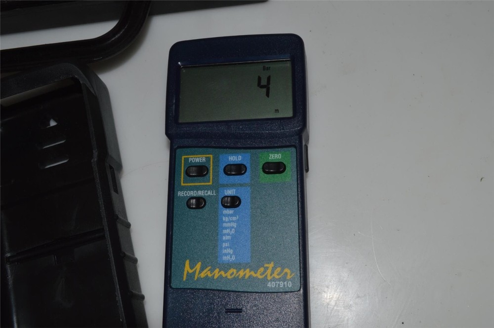 EXTECH Model 407910 MANOMETER w/ PROBE & CASE (SGZ71)
