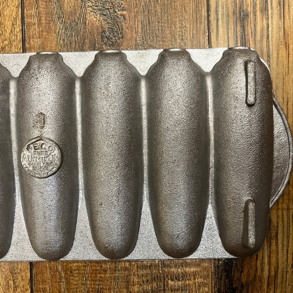 Peco Aluminum Corn Shape Cornbread Pan Corn Shape 7 Section Good For Life