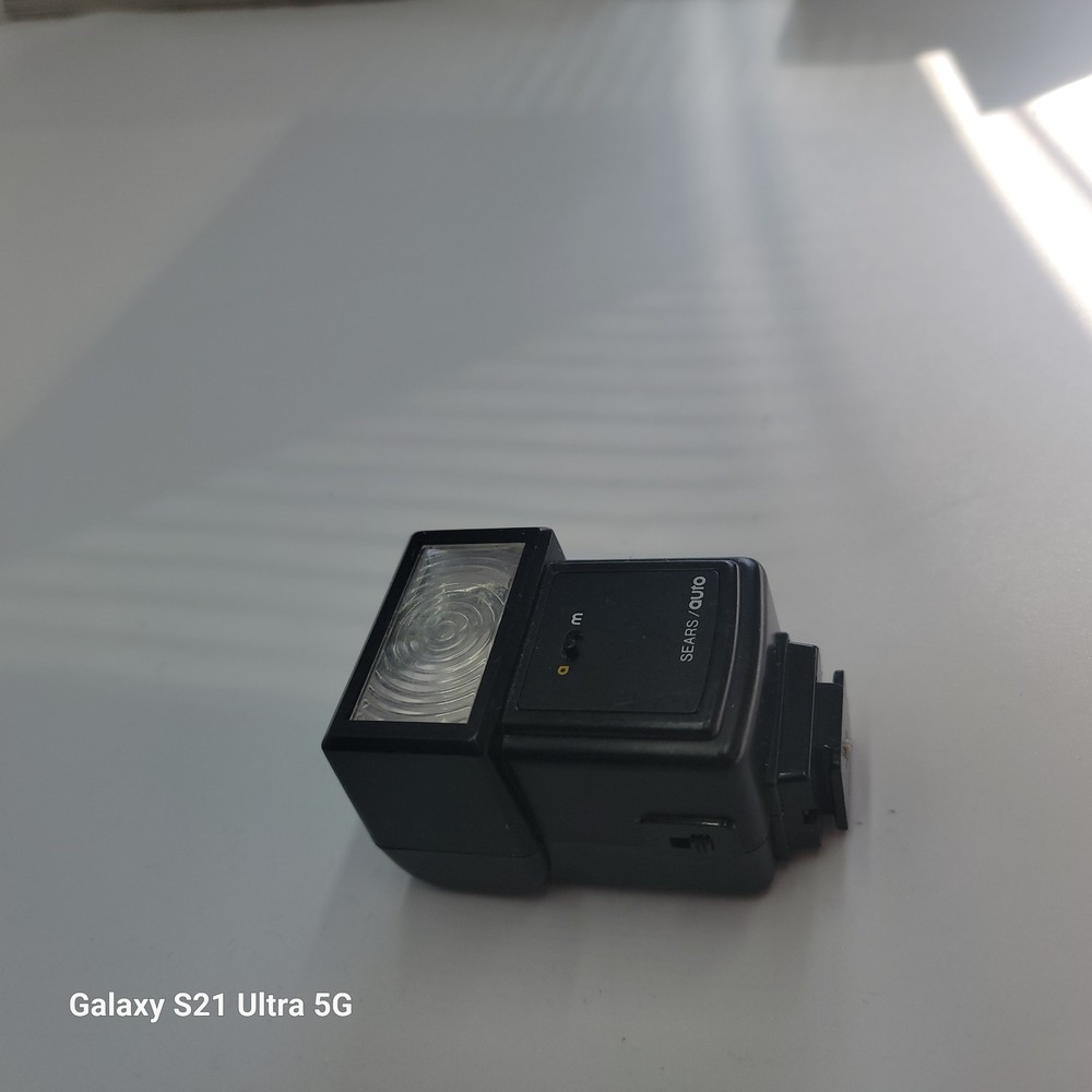 Sears Auto Flash Model 330.80170 Universal Shoe Mount Camera Flash-Tested, Works