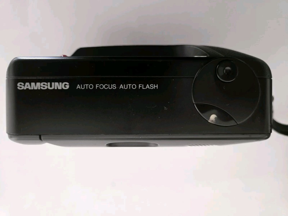 Samsung AF 400 Camera With Leather Case