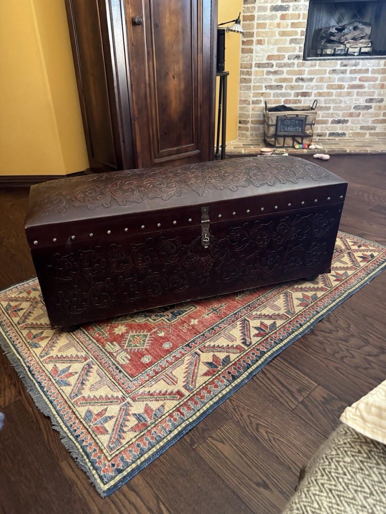 TREASURE CHEST STEAMER TRUNK EMBOSSED LEATHER OAK