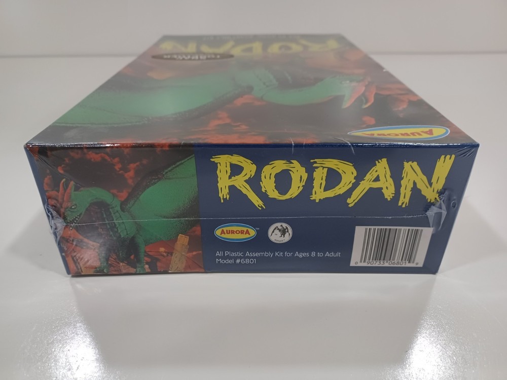PLAYING MANTIS (AURORA) #6801 RODAN
