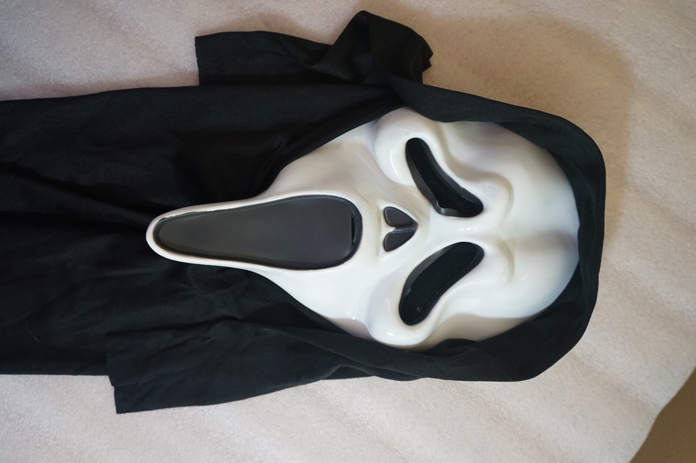 2022 Easter Unlimited Scream Ghost Face Mask 9206S