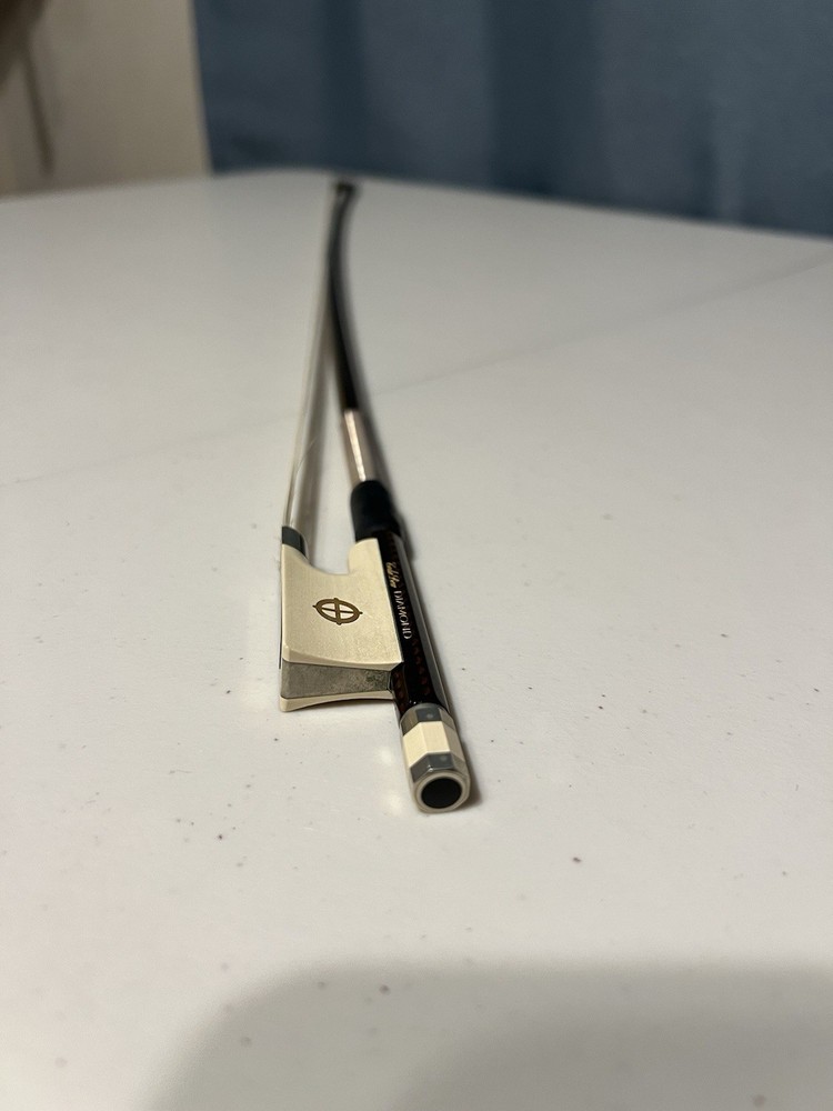 CodaBow Diamond GX Alabaster Violin Bow Needs New Hair