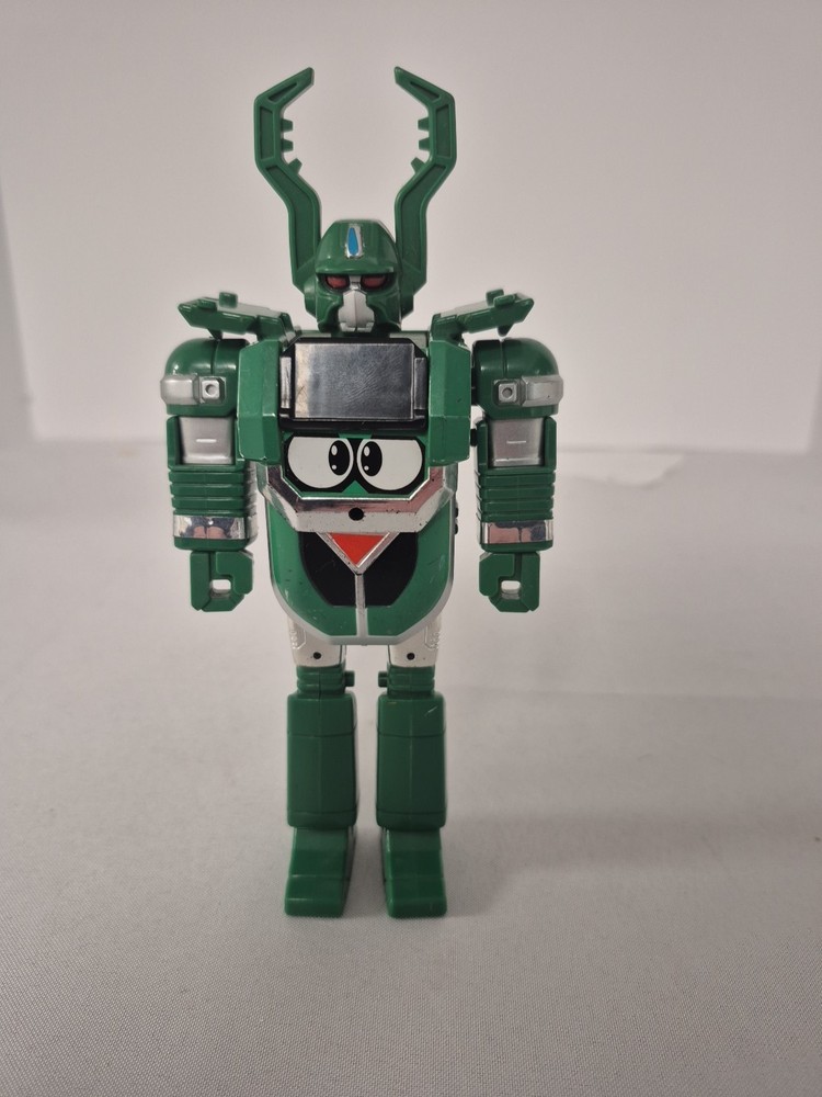 BANDAI JAPANESE ROBOT