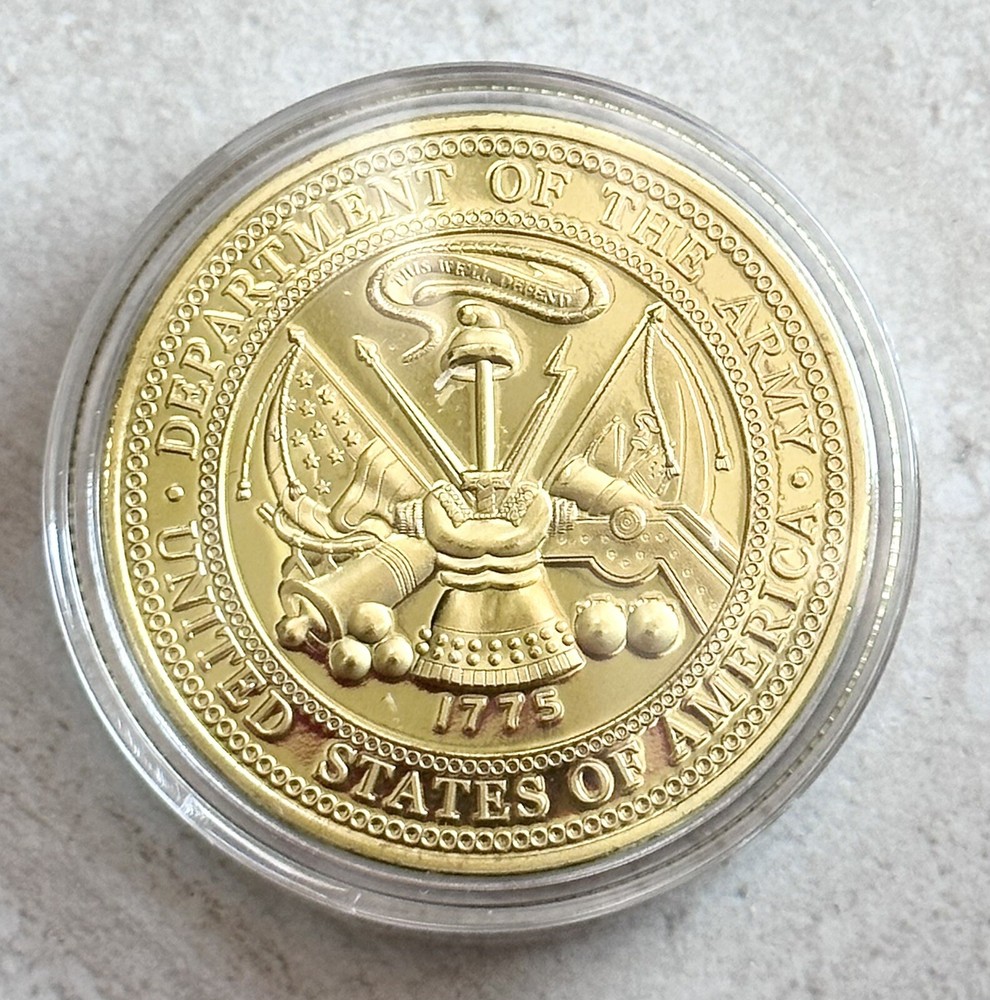 US ARMY SERGEANT E-5 Challenge Coin With Velvet Presentation Box