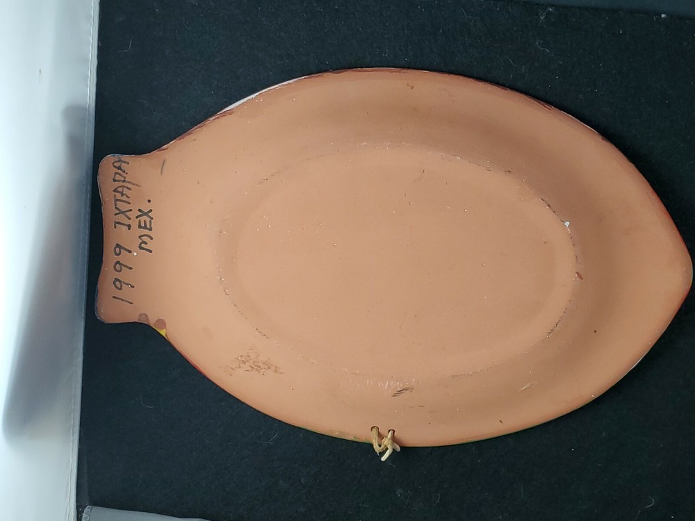 Ixtapa 1999 Mex. Fish Red Clay Dish