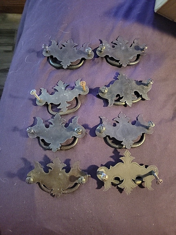 (8) ANTIQUE DRAWER PULLS / HANDLES -- SCREWS INCLUDED