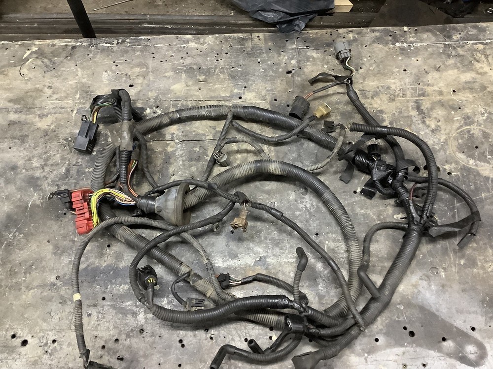 Land Rover Defender Td5 10p Engine Harness Engine Loom