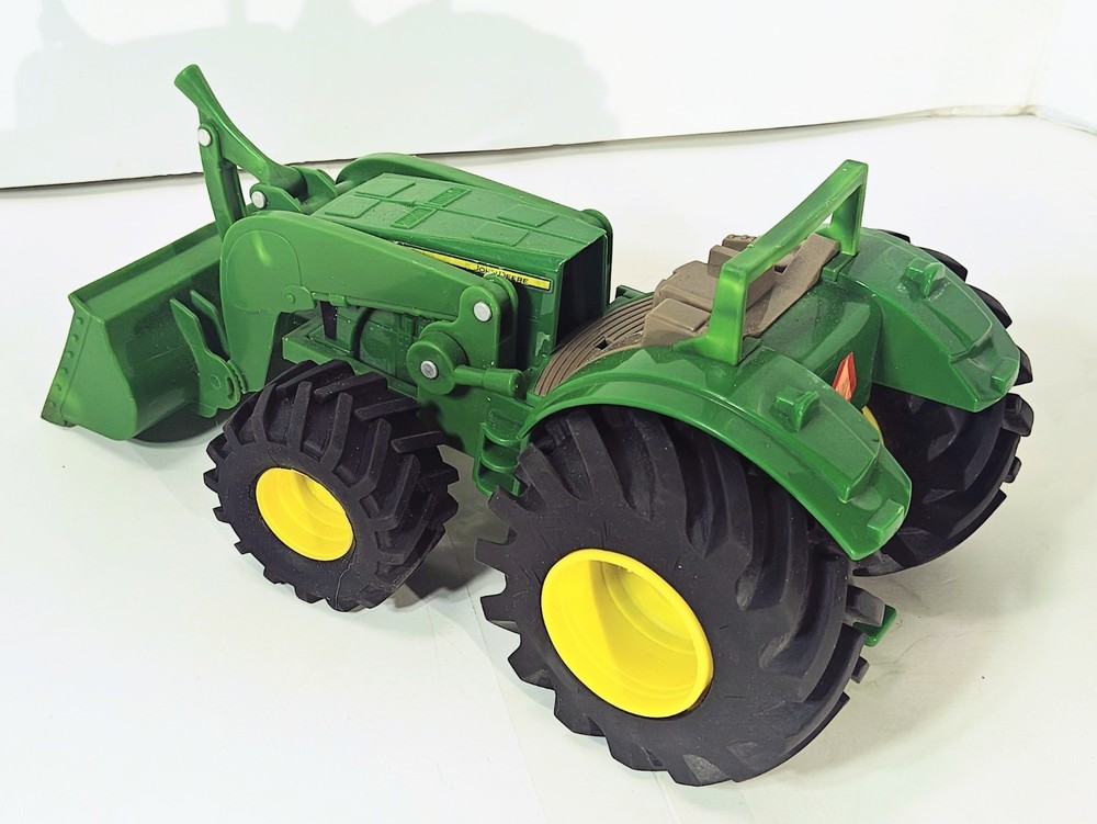 Ertl John Deere Toy Front Loader