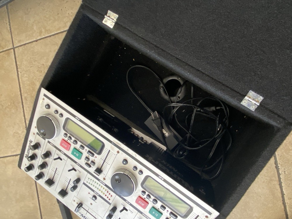 Numark CDMIX2 Professional CD Mixing Console Duel Player Fully Flight Cased