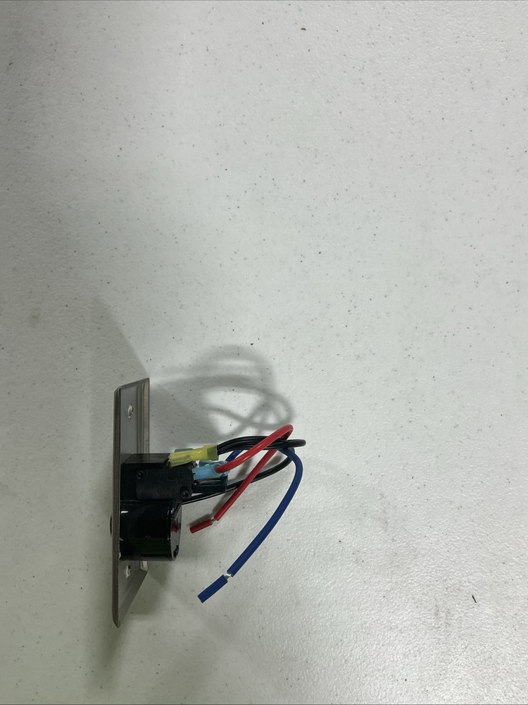 Hoist Control Wall Plate